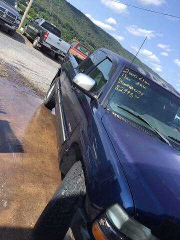 2000 Chevrolet Silverado 1500 for sale at Troy's Auto Sales in Dornsife PA