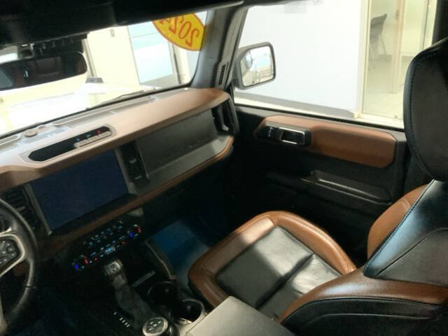 2024 Ford Bronco Outer Banks