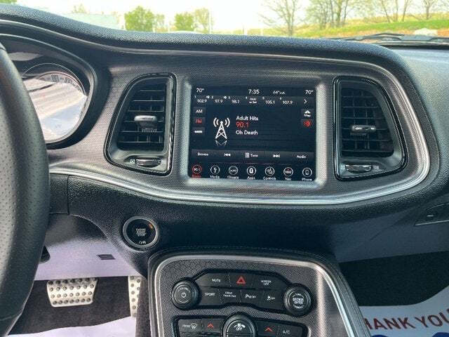 2018 Dodge Challenger 35