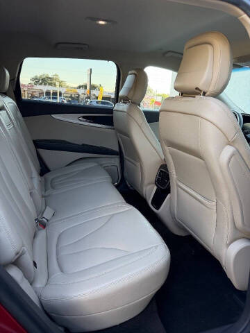 2020 Lincoln Nautilus Standard