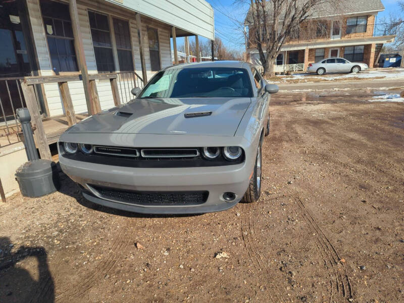 2018 Dodge Challenger SXT Plus