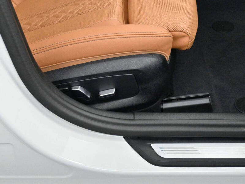 2023 BMW 5 Series 540i