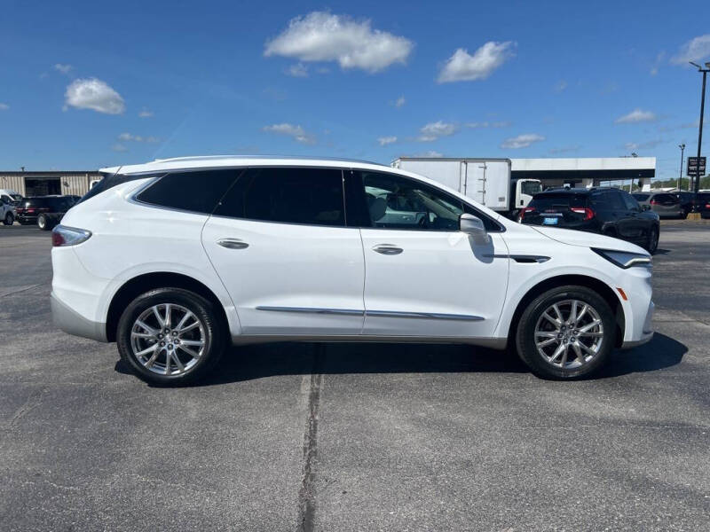 Used 2023 Buick Enclave Essence with VIN 5GAERBKWXPJ267824 for sale in Cape Girardeau, MO