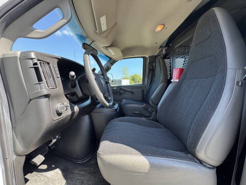 2020 GMC Savana 2500