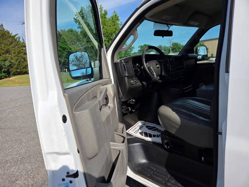 2016 Chevrolet Express 3500