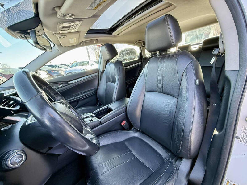 2016 Honda Civic Touring