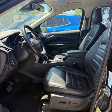 2019 Ford Escape SEL