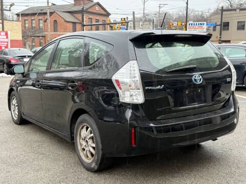 2012 Toyota Prius v