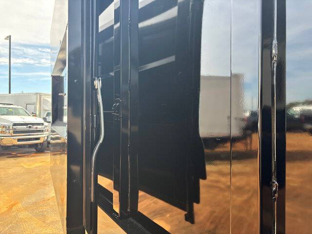 2024 Chevrolet Silverado 5500HD