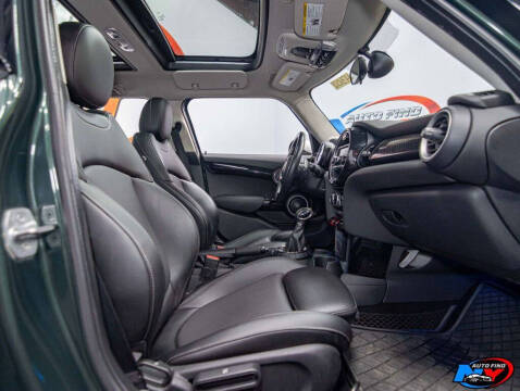 2015 MINI Hardtop 4 Door Cooper S