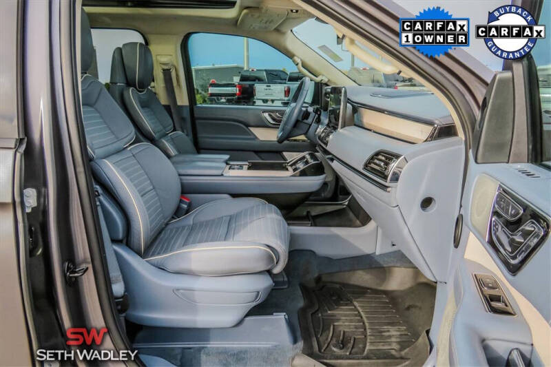 2021 Lincoln Navigator Black Label L photo 14