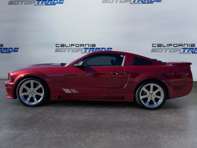 2006 Ford Mustang GT Deluxe