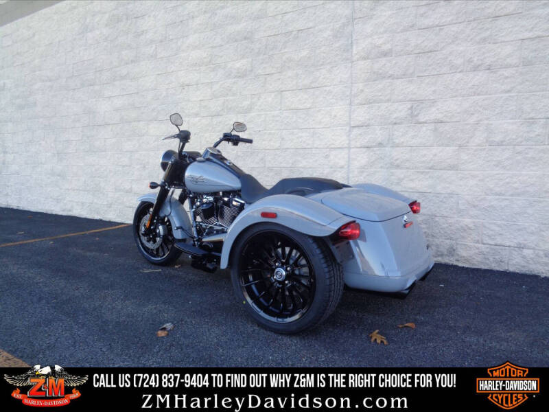 2024 Harley-Davidson Freewheeler