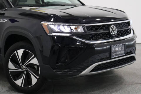 2024 Volkswagen Taos SE 4Motion