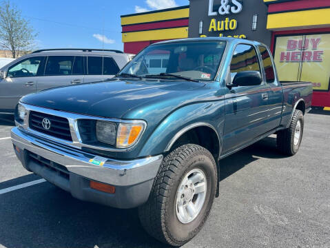 1996 Toyota Tacoma for sale at L & S AUTO BROKERS in Fredericksburg VA