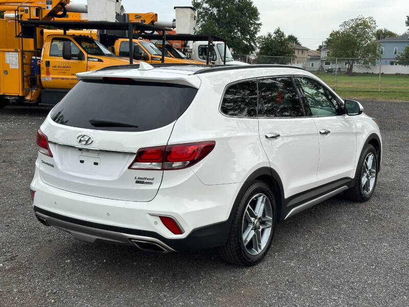 2017 Hyundai Santa Fe Limited Ultimate