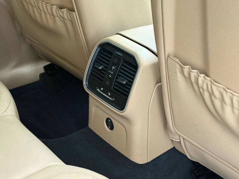 2018 Porsche Macan S