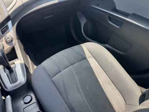 2016 Chevrolet Sonic LT Auto