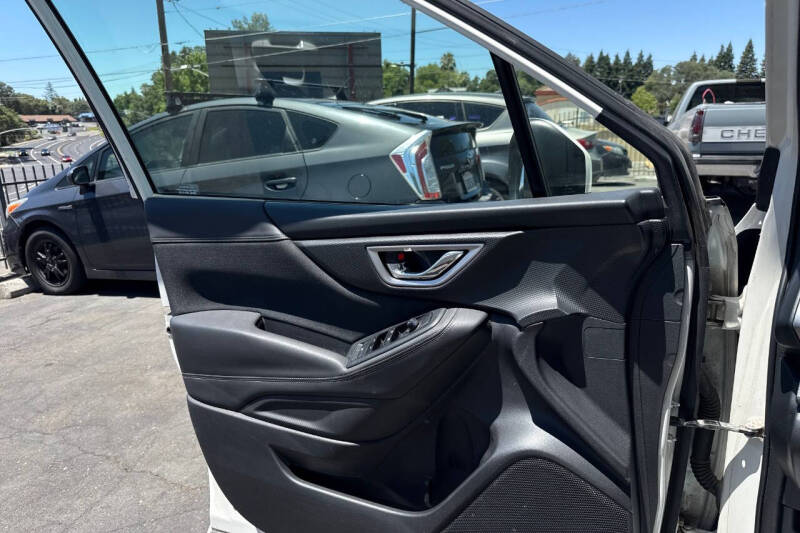 2022 Subaru Forester Premium