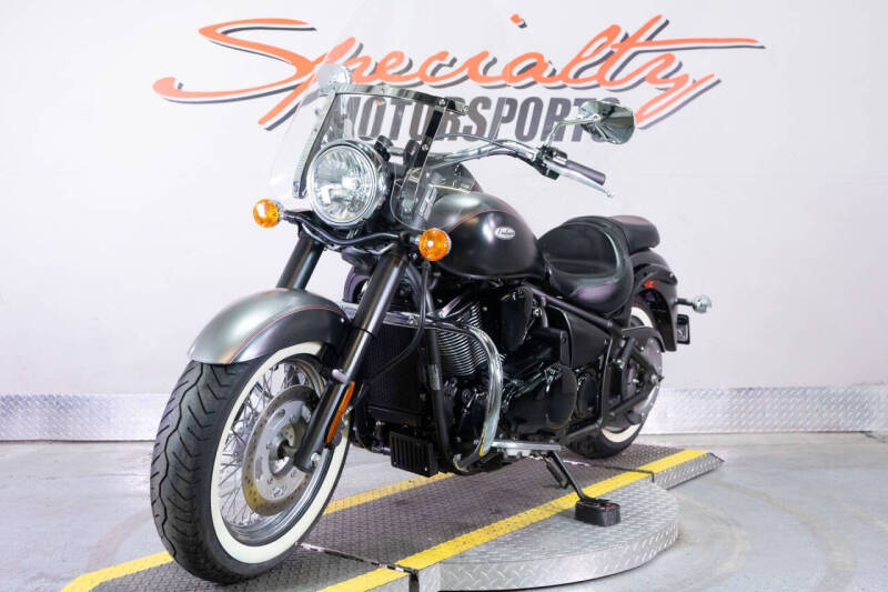 2018 Kawasaki Vulcan 900 Classic