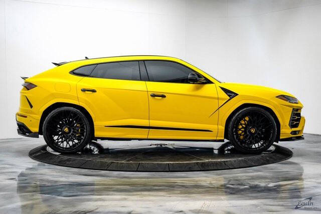 2021 Lamborghini Urus