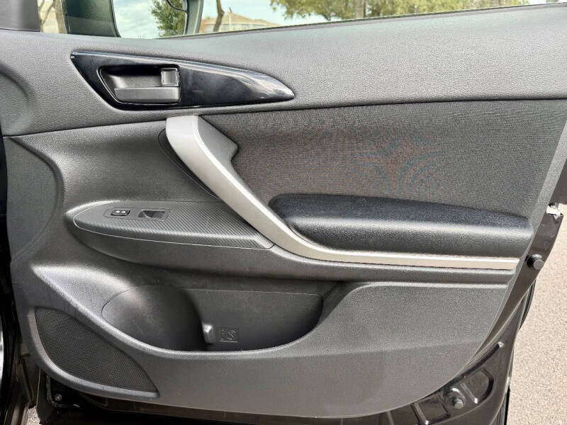 2024 Mitsubishi Eclipse Cross ES - Photo 9
