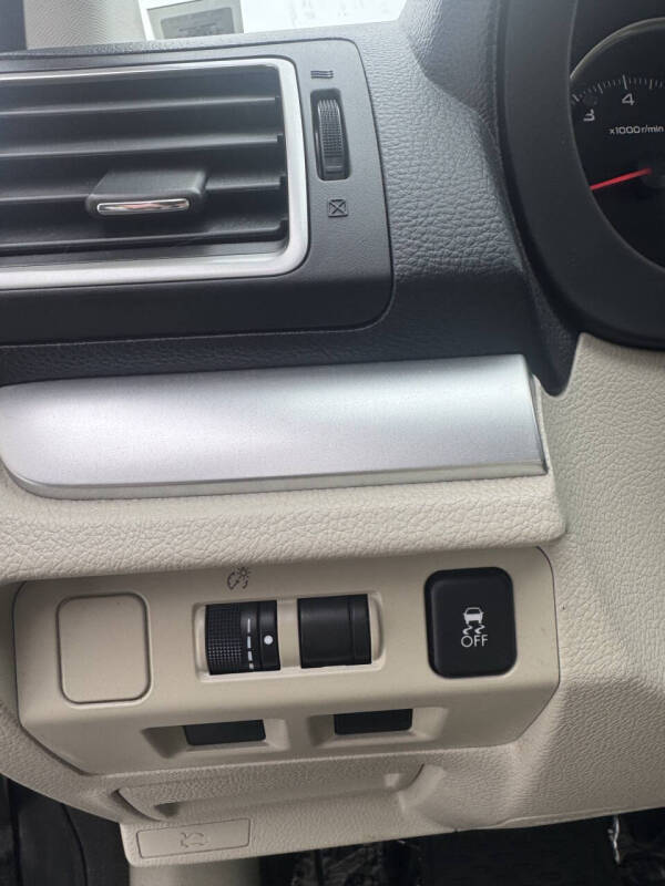 2016 Subaru Impreza 2.0i Premium