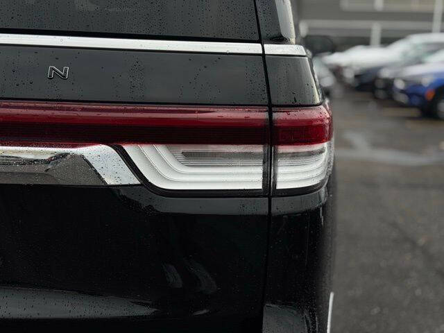 2022 Lincoln Navigator Black Label