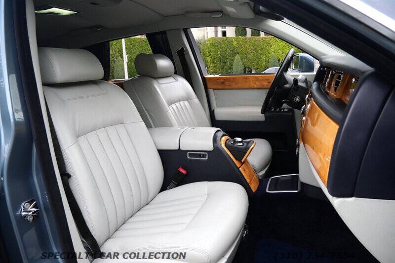 2004 Rolls-Royce Phantom