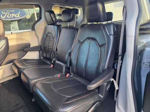 2017 Chrysler Pacifica