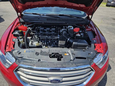 2019 Ford Taurus SEL