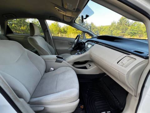 2013 Toyota Prius Three