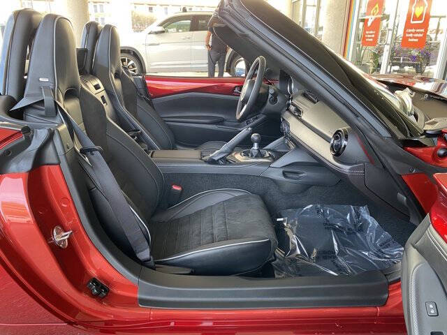 2025 Mazda MX-5 Miata Club