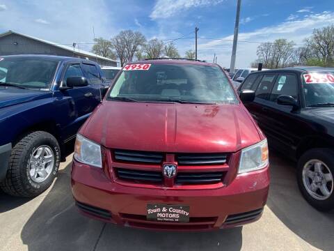 2010 Dodge Grand Caravan for sale at TOWN & COUNTRY MOTORS in Des Moines IA