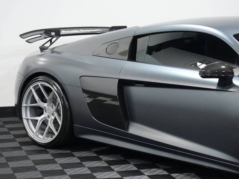 2017 Audi R8 5.2 quattro V10 Plus