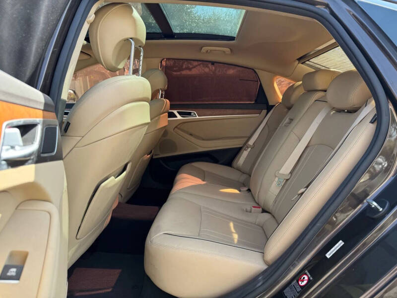 2015 Hyundai Genesis