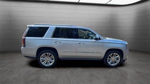 2017 Cadillac Escalade Premium Luxury