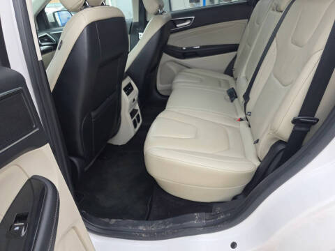 2016 Ford Edge Titanium