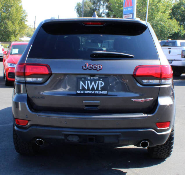 2020 Jeep Grand Cherokee Trailhawk