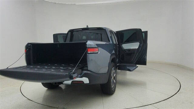 2023 Rivian R1T Adventure