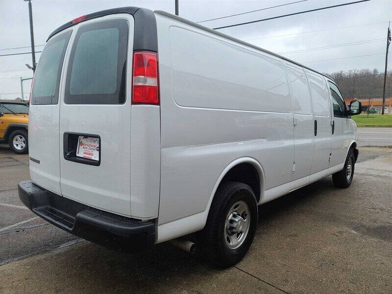 2021 Chevrolet Express 2500
