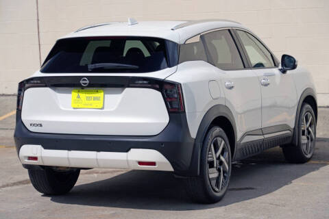 2025 Nissan Kicks SV