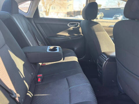 2019 Nissan Sentra SR