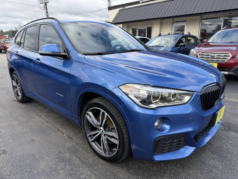 2017 BMW X1 28i's photo