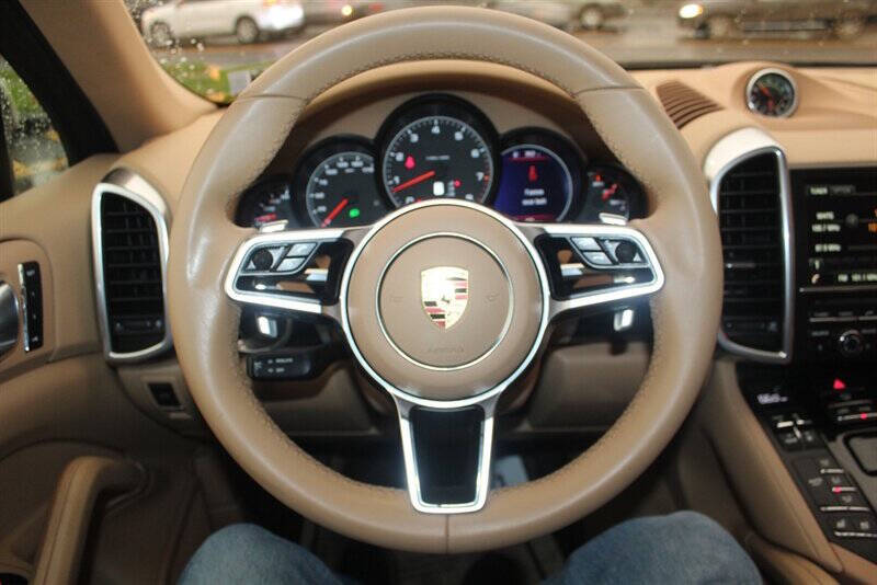 2016 Porsche Cayenne