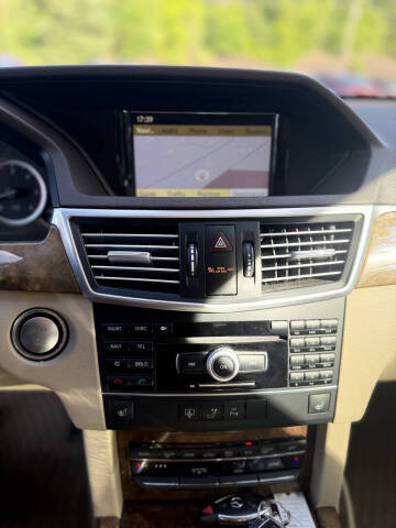 2011 Mercedes-Benz E-Class E 350 BlueTEC Luxury