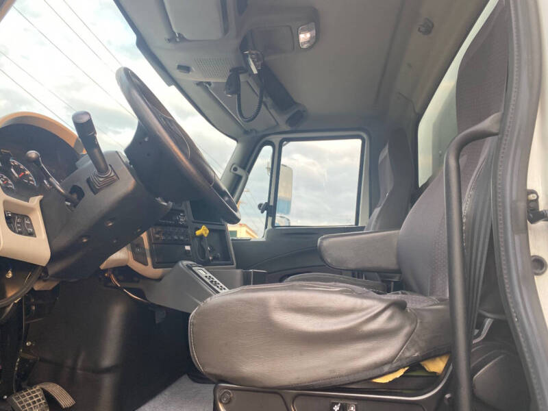 2016 International DuraStar 4300