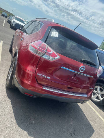 2016 Nissan Rogue SV