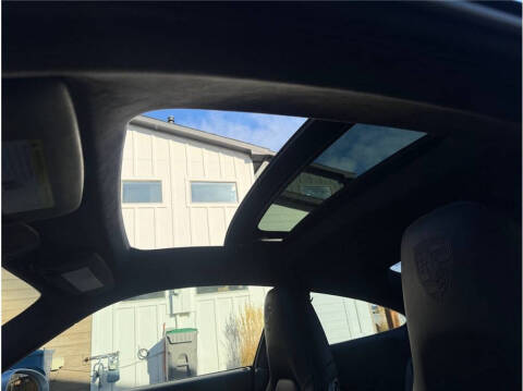 2014 Porsche 911 Carrera 4S