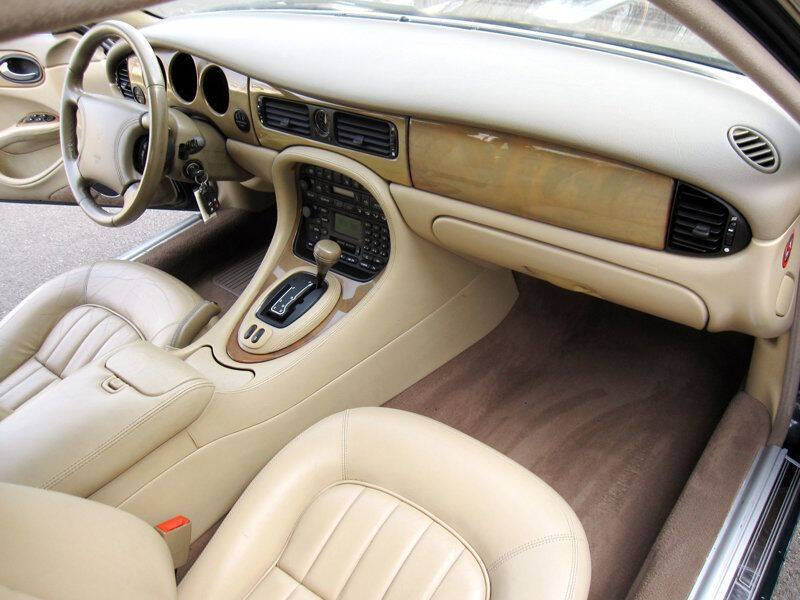 2000 Jaguar XJ-Series XJ8L
